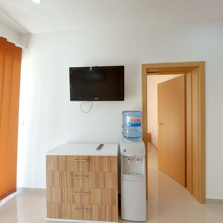 Paradise Resort Vanesa Vir Room photo
